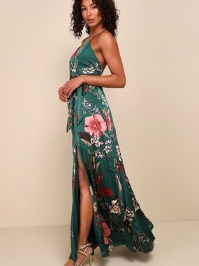 dreamy romance forest green backless maxi dress Lulus | Dresses | Lulus Dreamy Romance Forest Green Backless Maxi Dress
